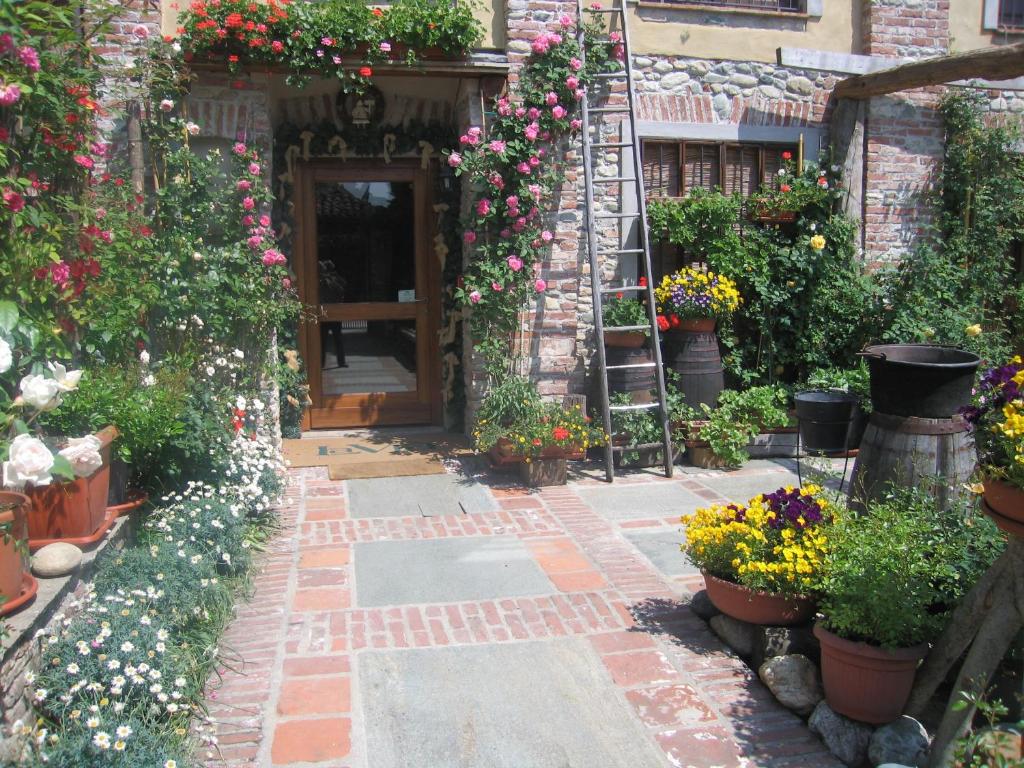 B&B, Hotel La Vià di Bertone Piergiorgio foto 6