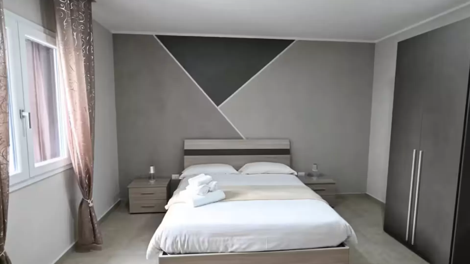 COAST TO COAST ROOMS And POOL foto 2