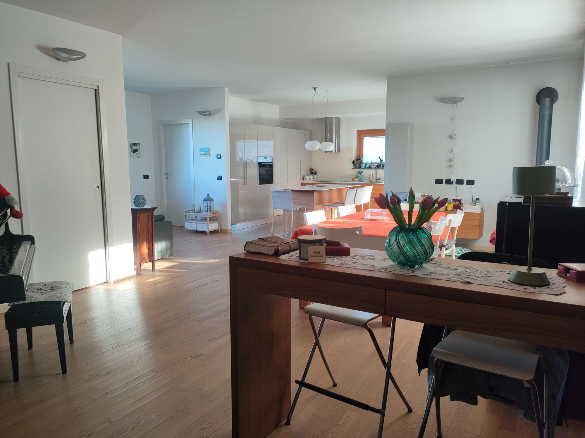 B&B Brianza Overview CIN IT108011C1WTGGTO9M foto 1