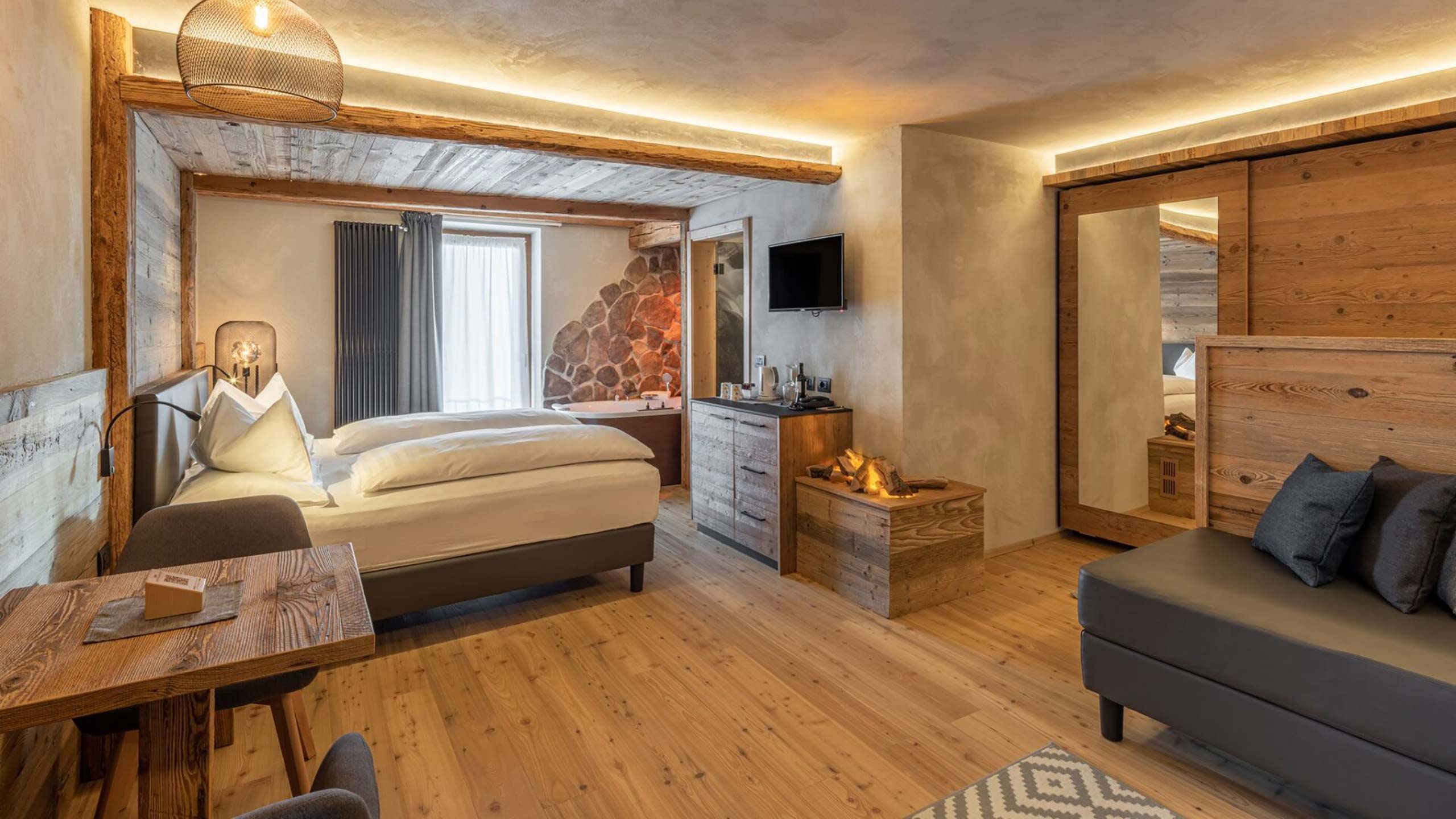 La Roccia Wellness Hotel Cavalese Trentino foto 6