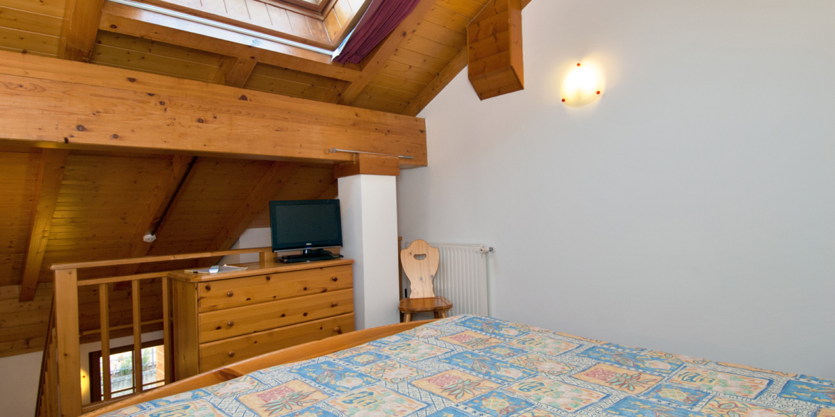 "Garnì Manuela" ALBERGO B&B APPARTAMENTI per vacanza in RESIDENCE a Cavalese - VAL DI FIEMME - Dolomiti del Trentino foto 1