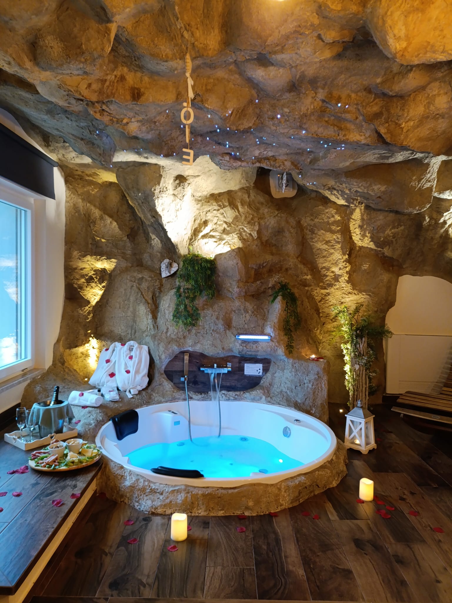 La Casa nella Roccia foto 1
