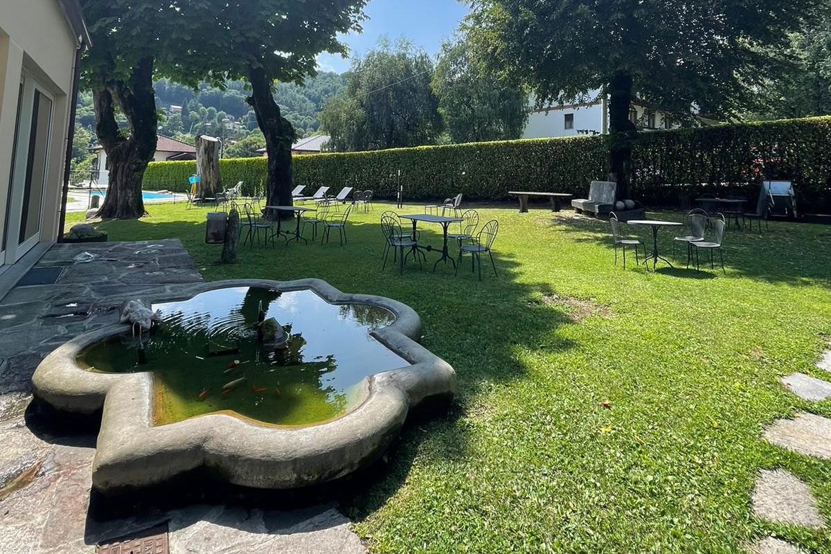 Hotel La Torre - Valle d'Intelvi, vicino al LAGO DI COMO e di LUGANO Castiglione d'Intelvi foto 2