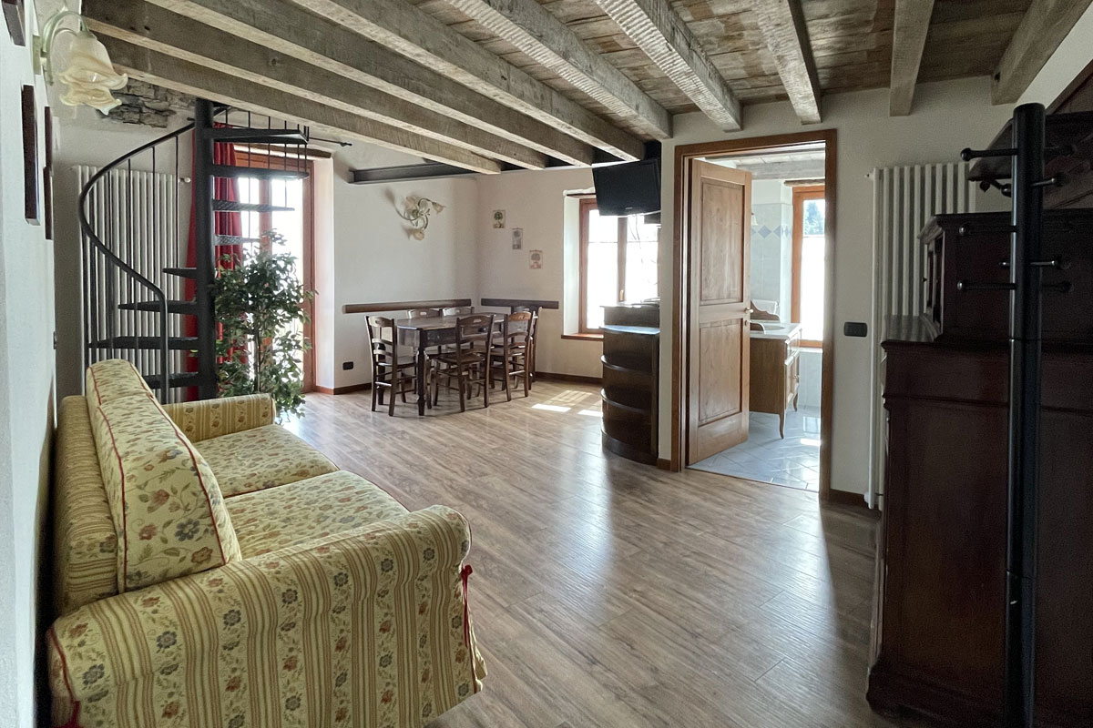 Hotel La Torre - Valle d'Intelvi, vicino al LAGO DI COMO e di LUGANO Castiglione d'Intelvi foto 6