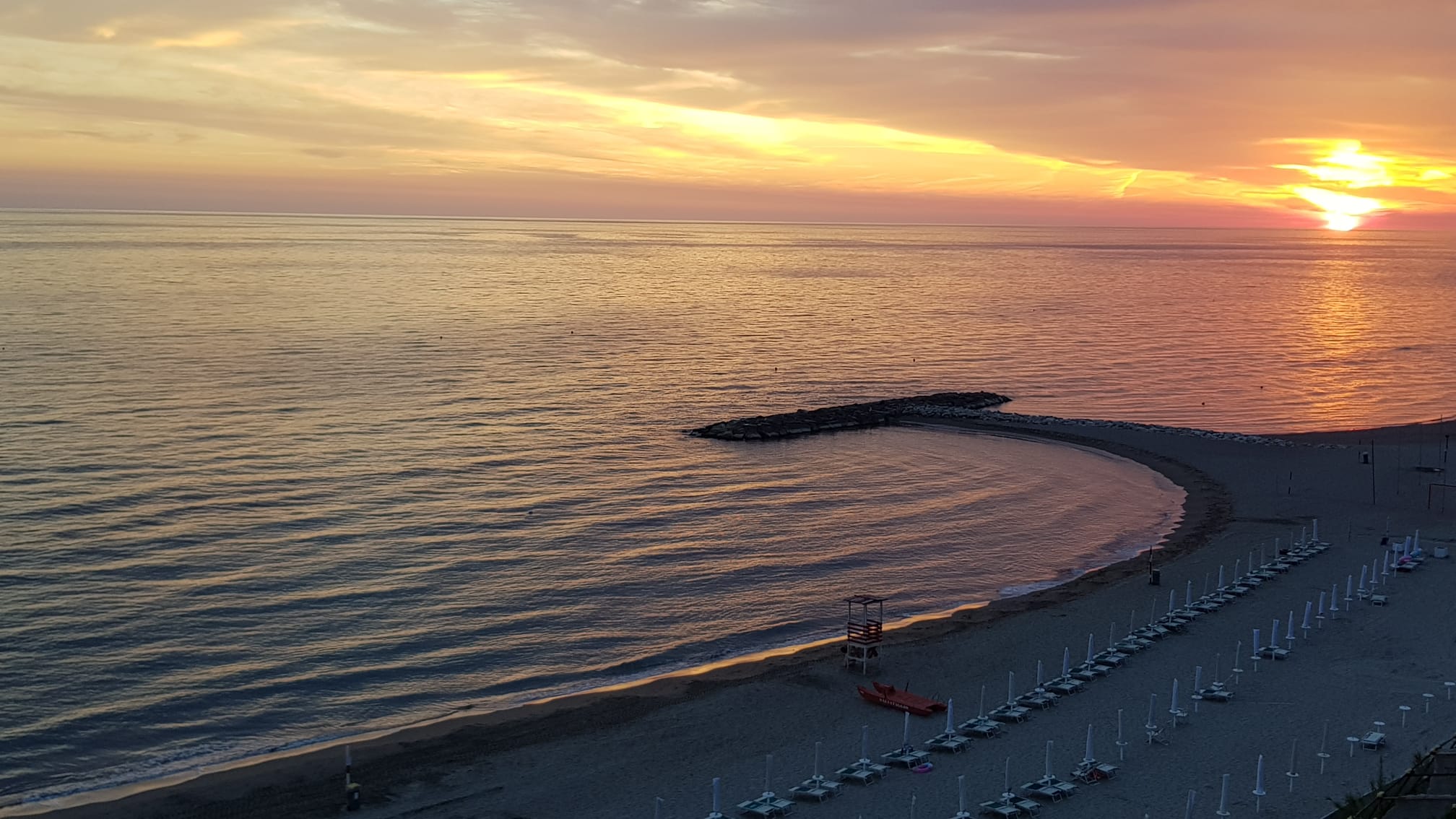 T-village beach foto 3