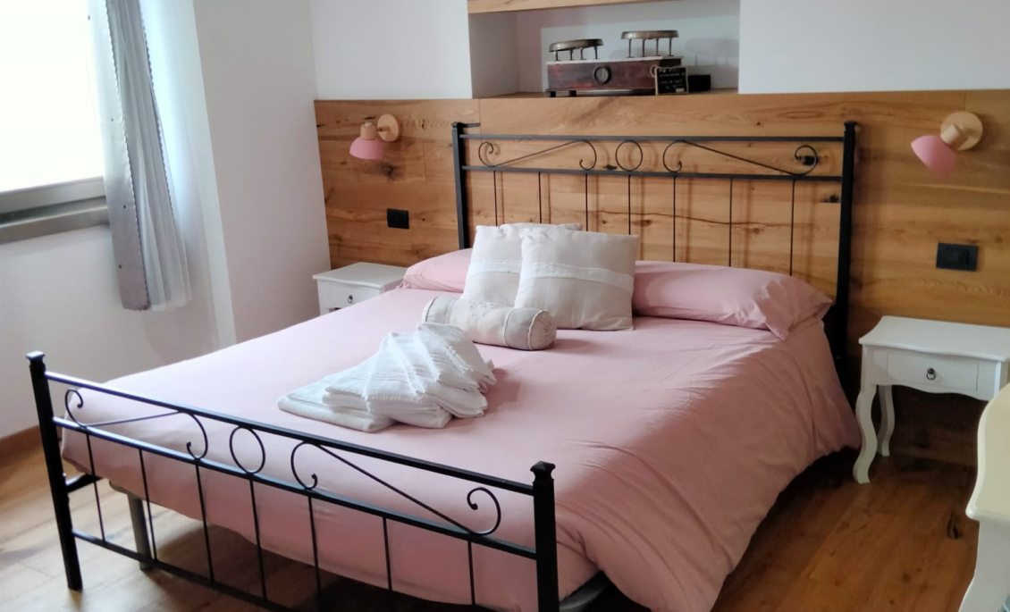 IL POSTO AL SOLE B&B e FORESTERIA LOMBARDA foto 1