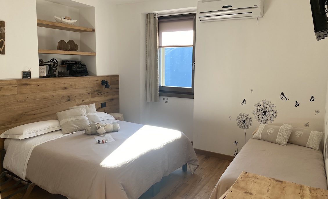 IL POSTO AL SOLE B&B e FORESTERIA LOMBARDA foto 2