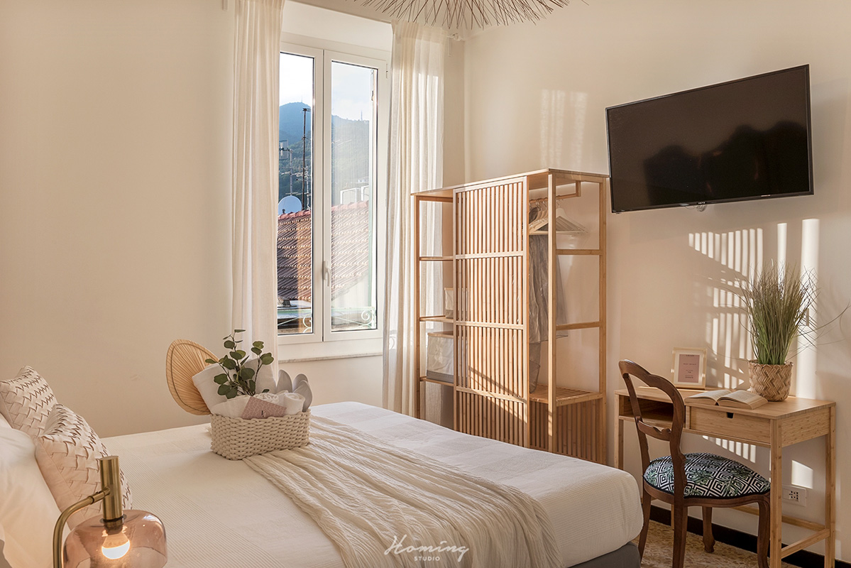 Affittacamere con 5 camere matrimoniali a pochi passi dalla spiaggia, Guest House Ensemble rooms Vayadù, Alassio foto 2