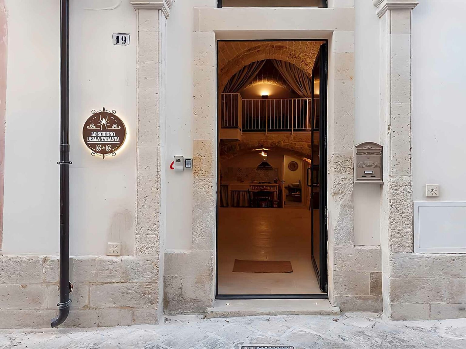 LO SCRIGNO DELLA TARANTA foto 5