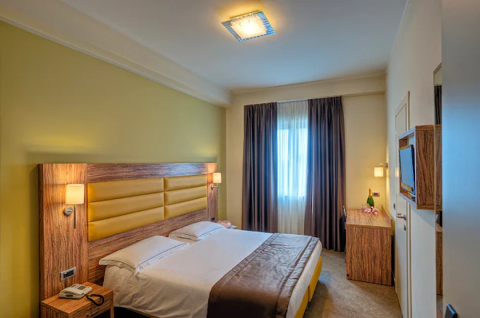 Giga Hotel foto 6