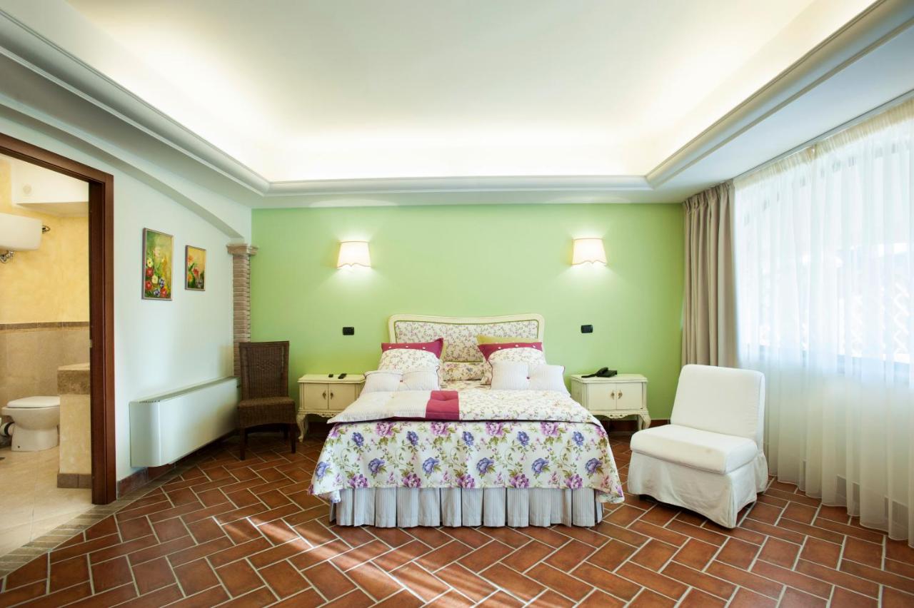 Albergo La Vignola Country Hotel foto 2