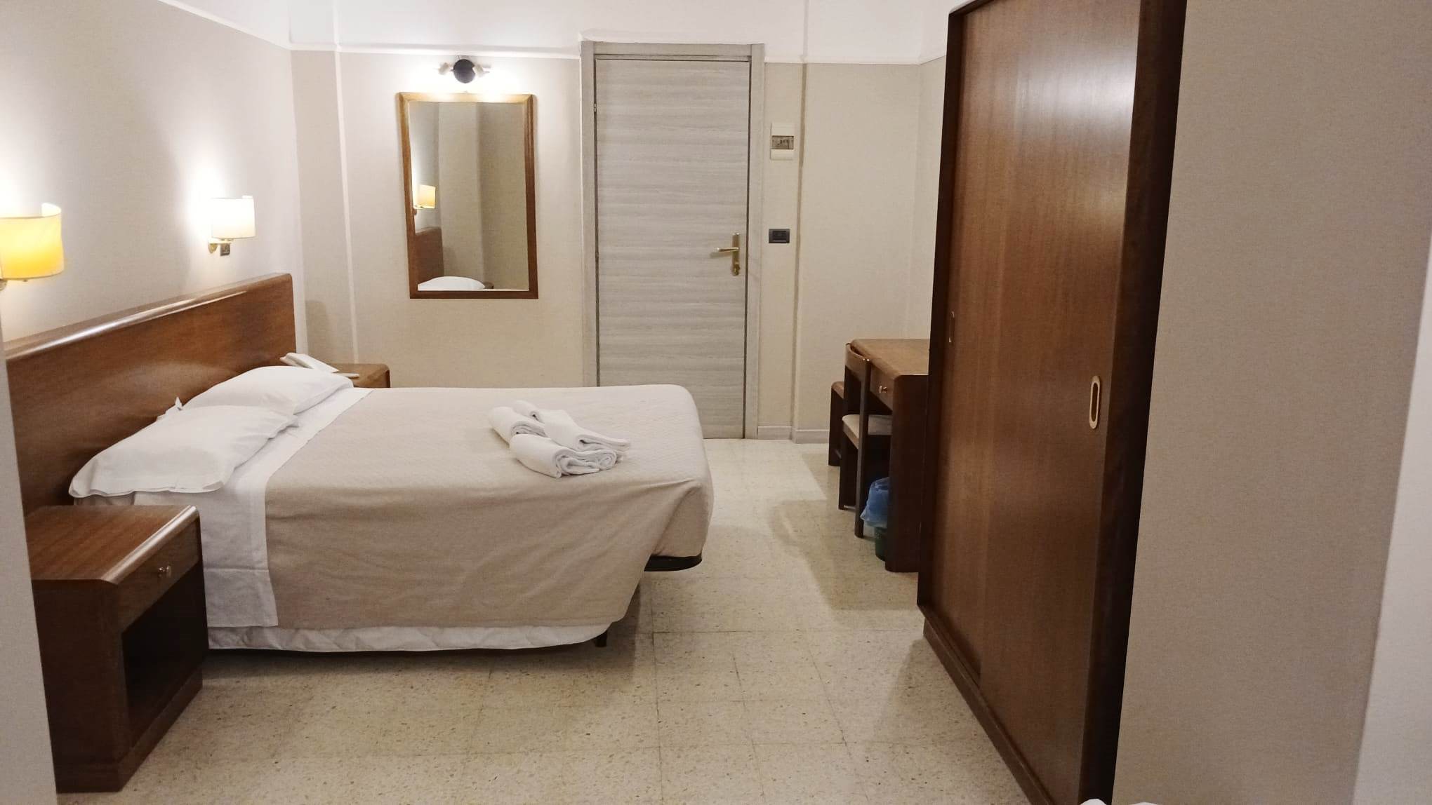 Iris Crillon Active Hotel foto 2