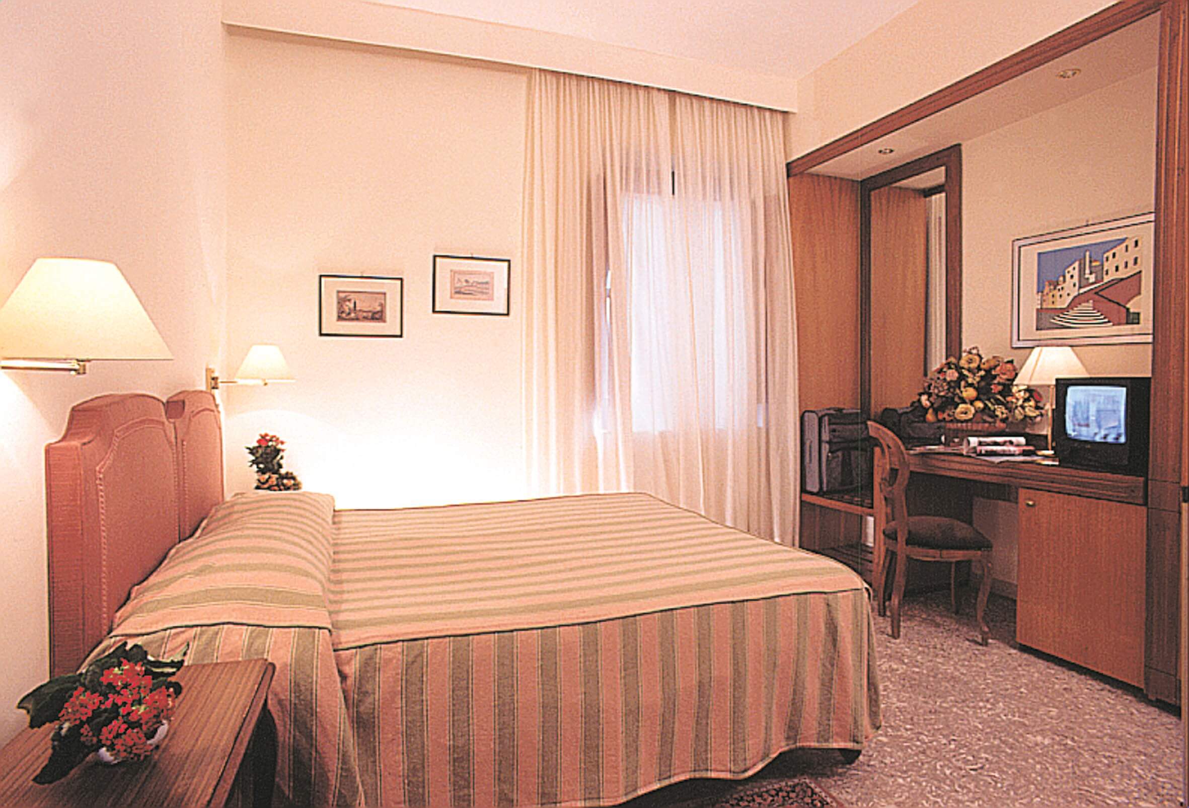 Hotel Italia foto 2