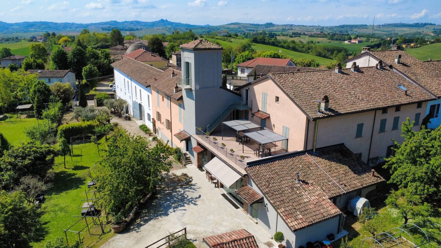 Azienda Agricola Paolo Zanello, Agriturismo Le Tre Rose foto 2