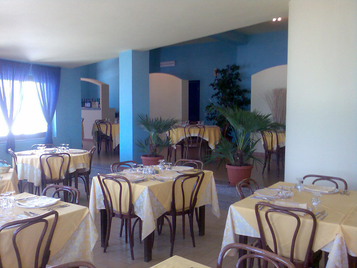 Hotel Ristorante Pizzeria Mareblu foto 3