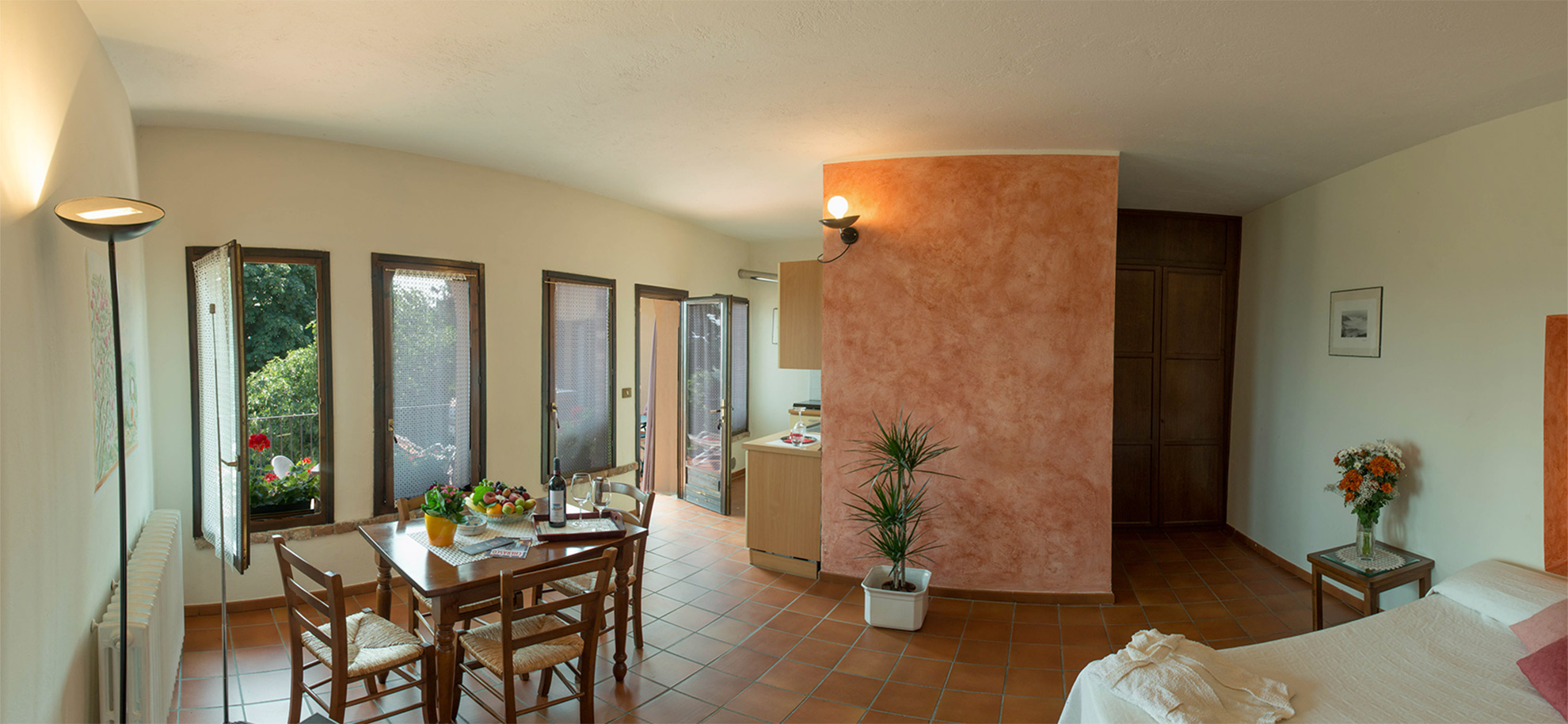 Agriturismo nelle Langhe - Il Gelso - appartamenti nella Valle del Barolo foto 2