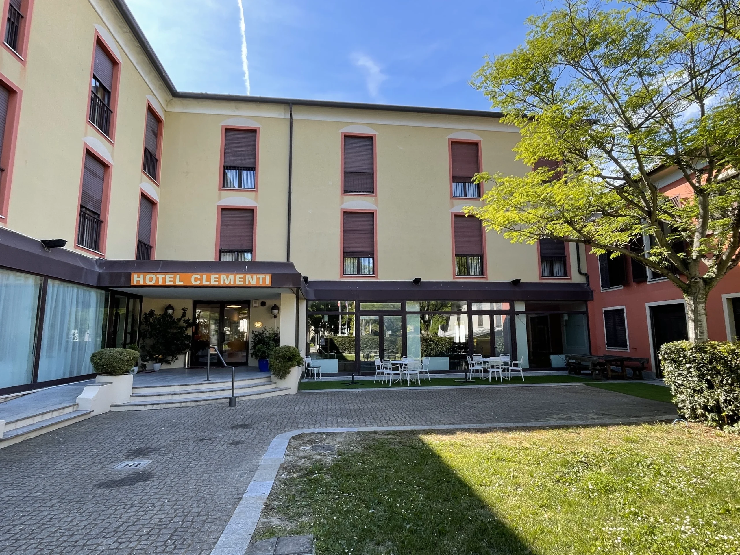 Hotel Clementi foto 1