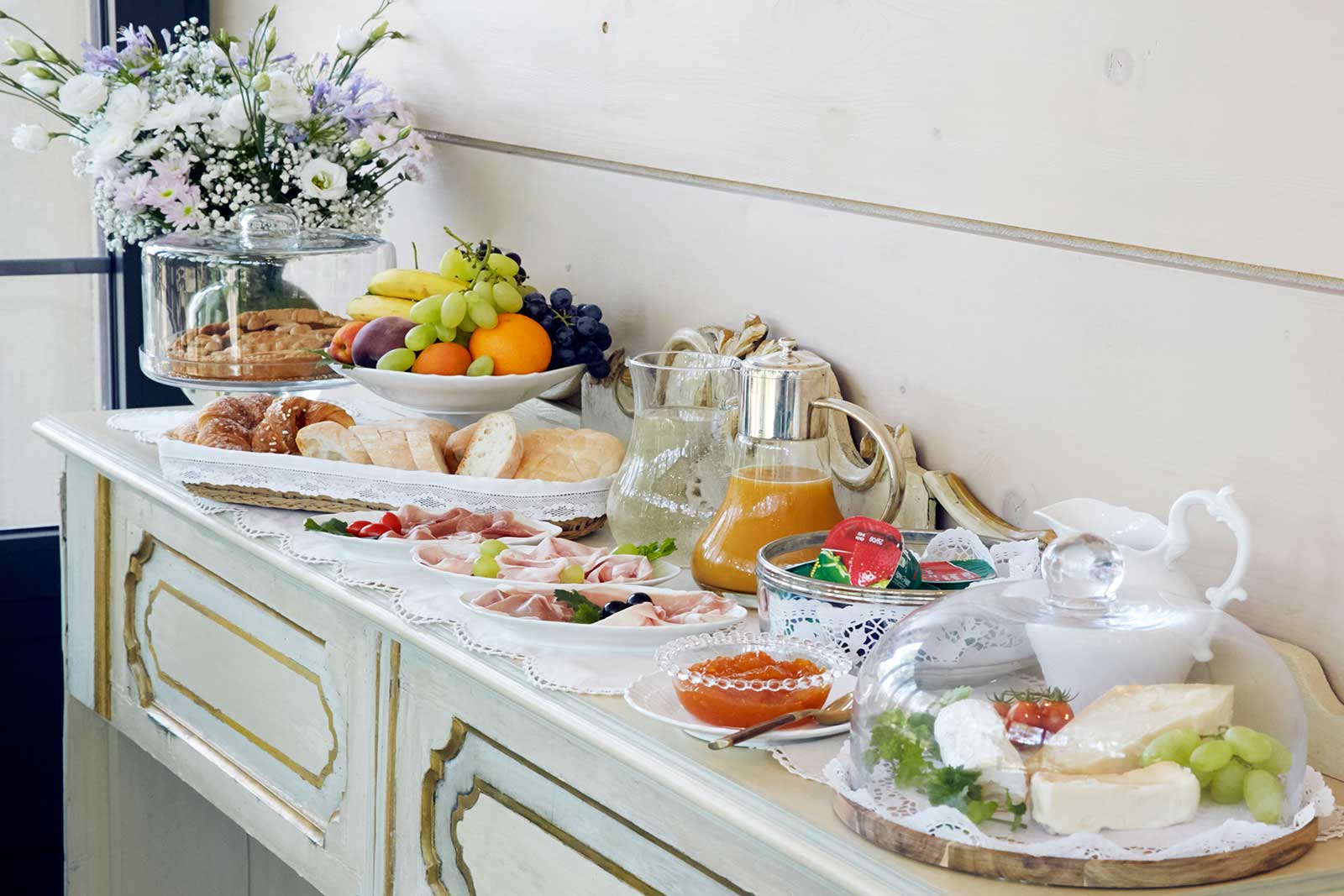 Relais Torre dei Torti - Luxury Bed and Breakfast foto 6