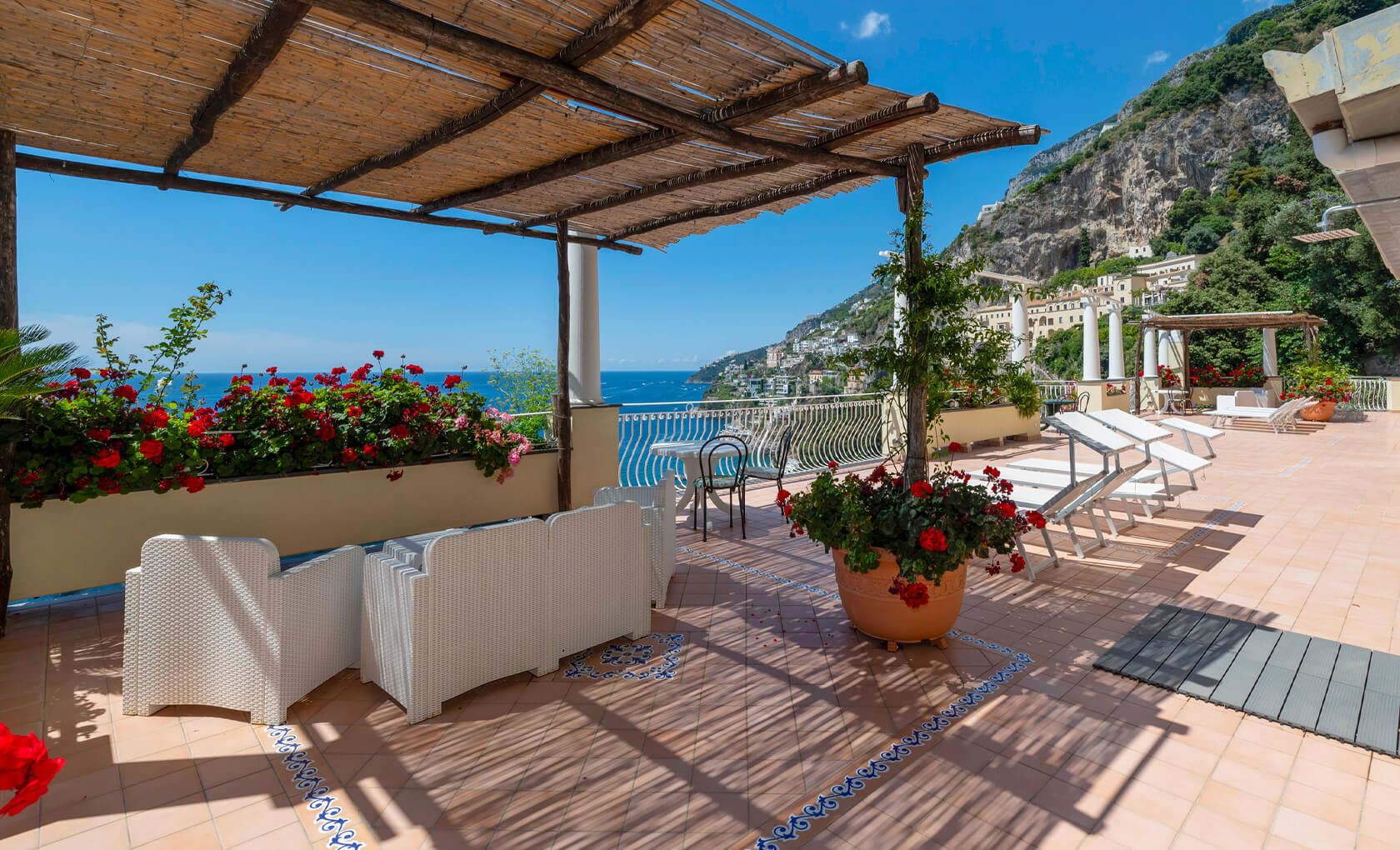 APARTMENTS AMALFI DESIGN SEA VIEW foto 1