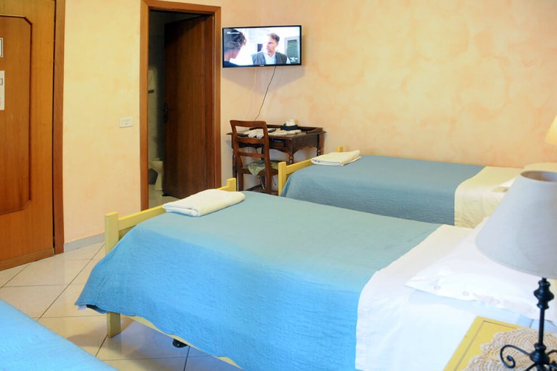 Hotel "La Villa" foto 6